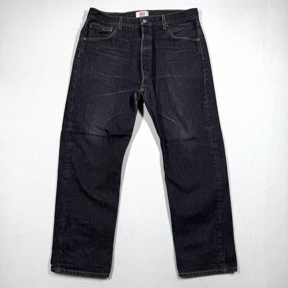 Vintage Levis 501 Jeans Mens 38x32 Black Rigid Straight Leg Button Fly Denim Y2K